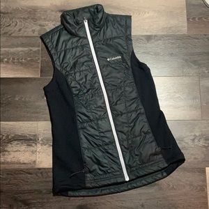 Black Columbia vest